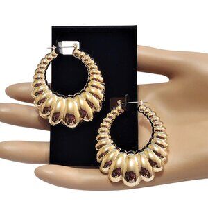 1 7/8 Inch Shrimp Scalloped Hoop Pierced Earrings Gold Large Plated